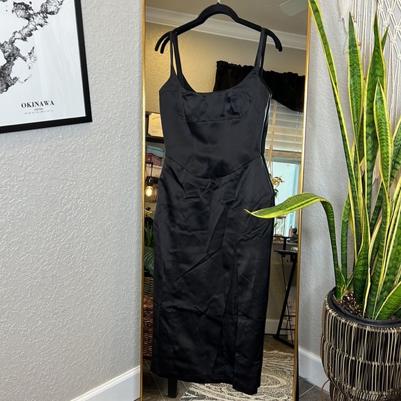 HOUSE OF CB 'Casimira' Black Satin Corset Midi Dress NWOT - Picture 8 of 11